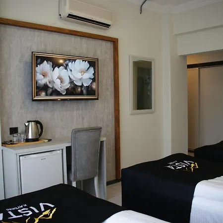 Vista Hotel *